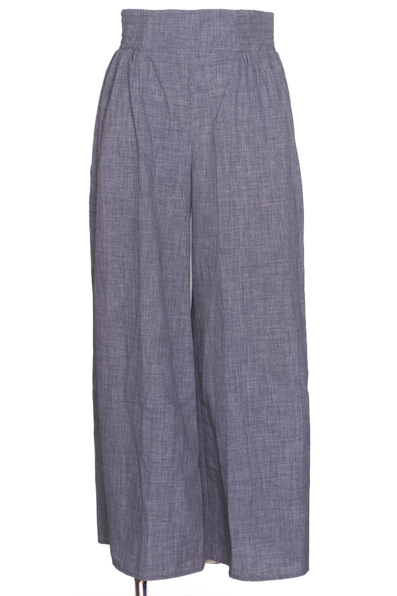 Pantalones color Gris - Closeando