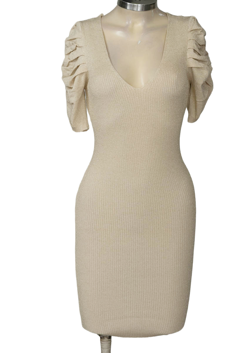 Vestido / Enterizo color Beige - ELA