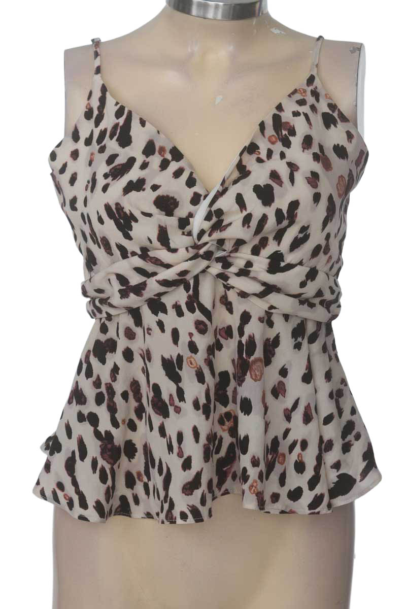 Top / Camiseta color Beige - Derek