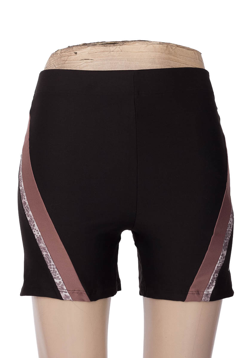 Ropa Deportiva / Salida de Baño color Negro - Leonisa