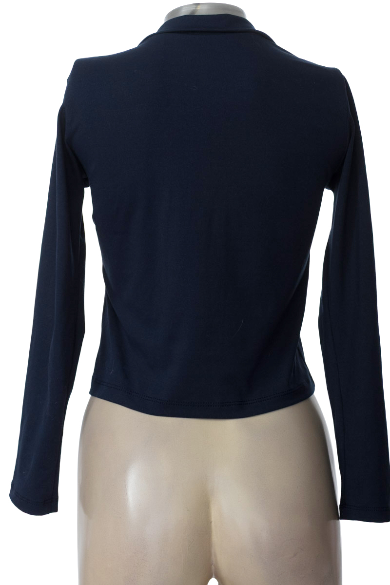 Ropa Deportiva / Salida de Baño color Azul - Closeando