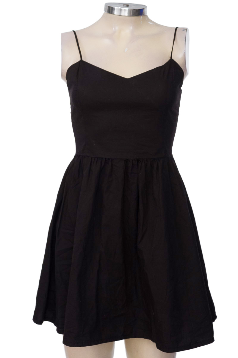 Vestido / Enterizo color Negro - H&M