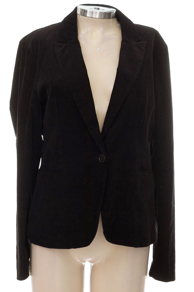 Chaqueta / Abrigo color Negro - Stradivarius