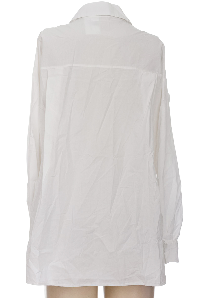 Blusa color Blanco - LUC-CE
