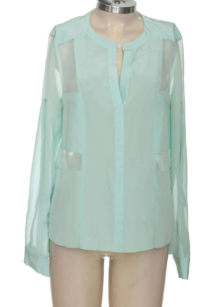 Blusa color Aguamarina - BCBG