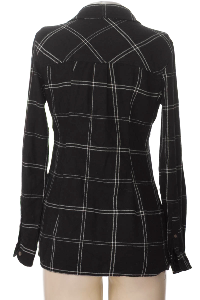 Blusa color Negro - Koaj