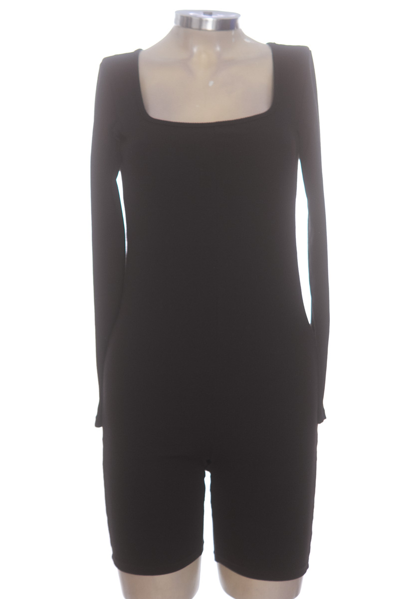 Vestido / Enterizo color Negro - Real Human