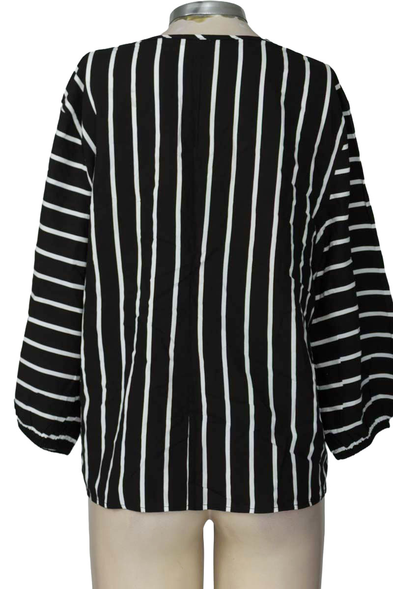 Blusa color Negro - Rutta
