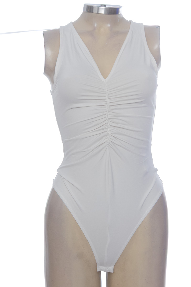 Top / Camiseta color Blanco - H&M