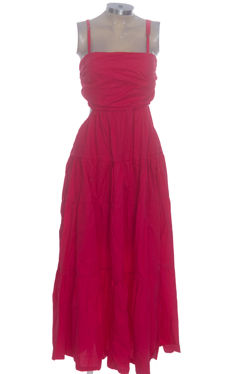 Vestido / Enterizo color Rosado - Closeando