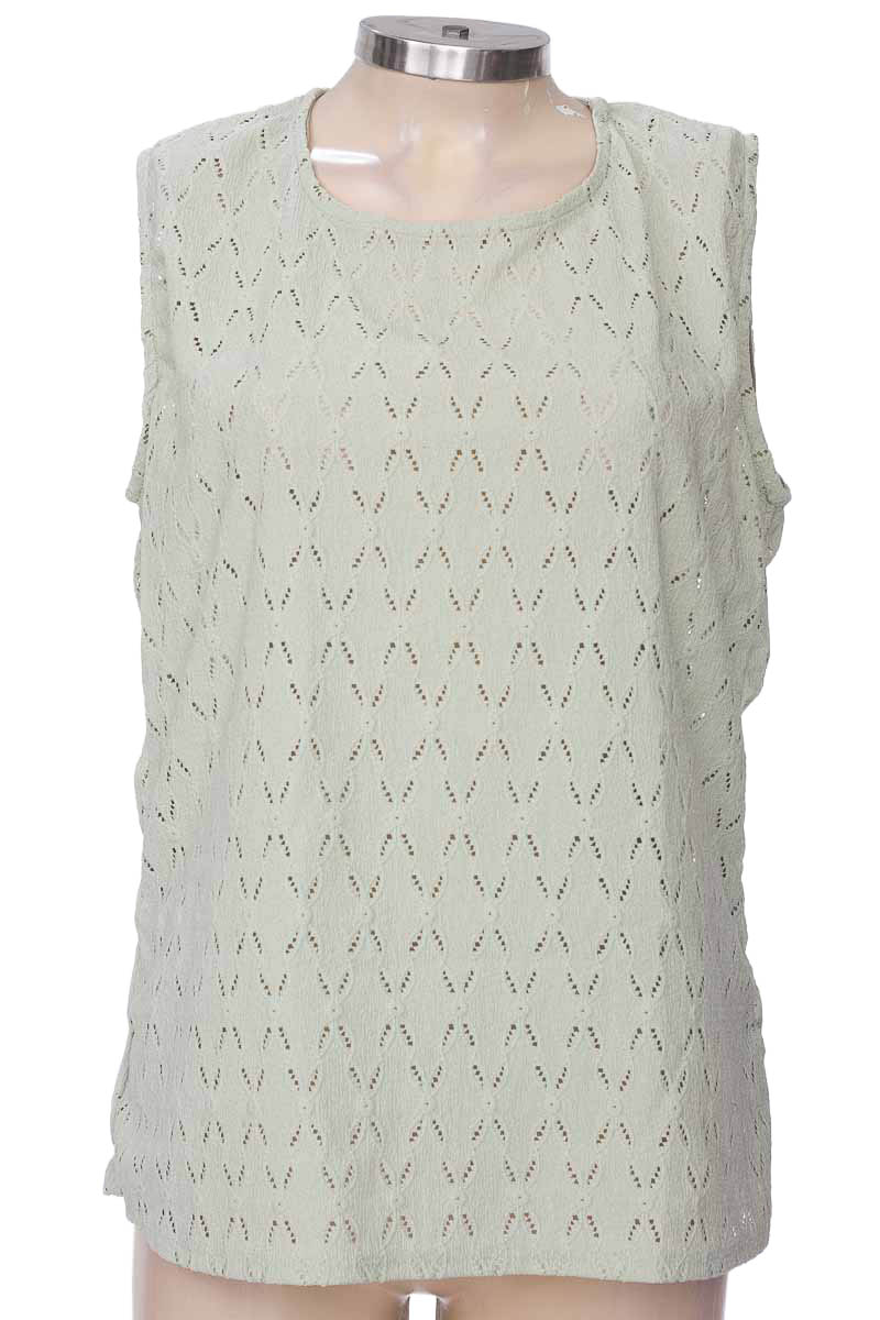 Top / Camiseta color Verde - Pacifika