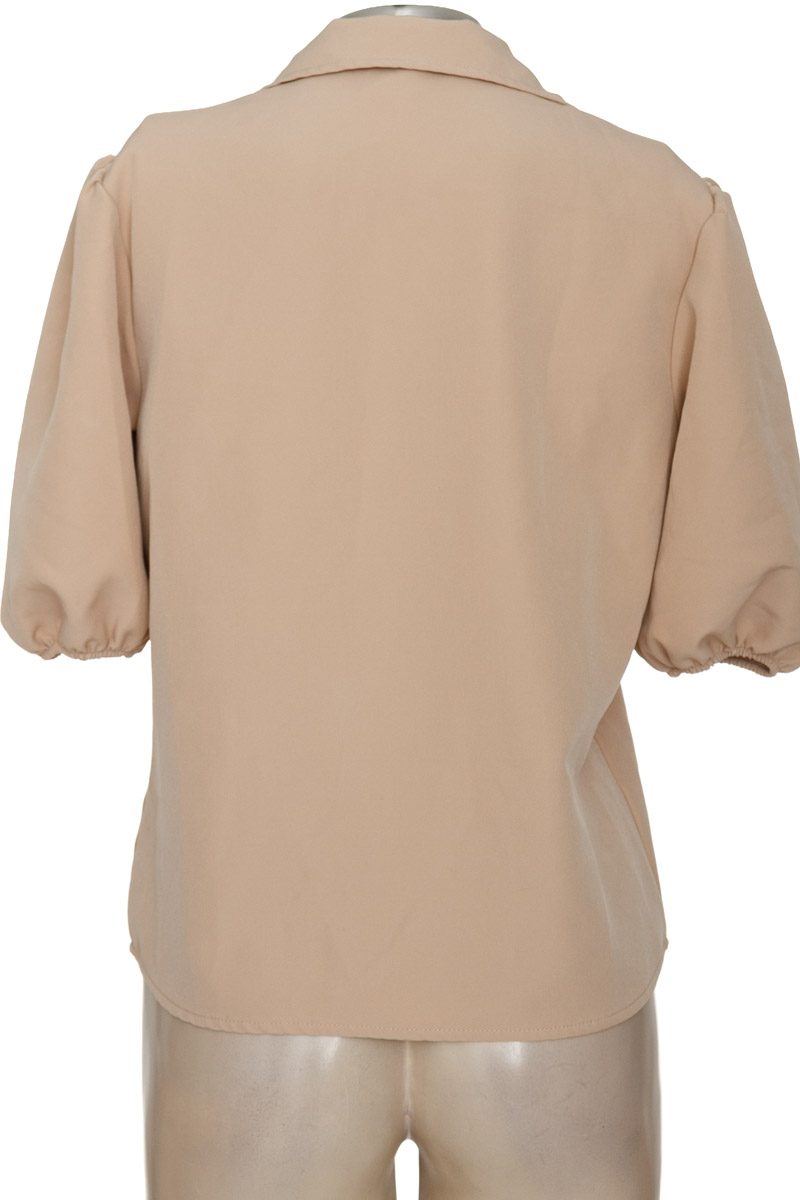 Blusa color Beige - Closeando