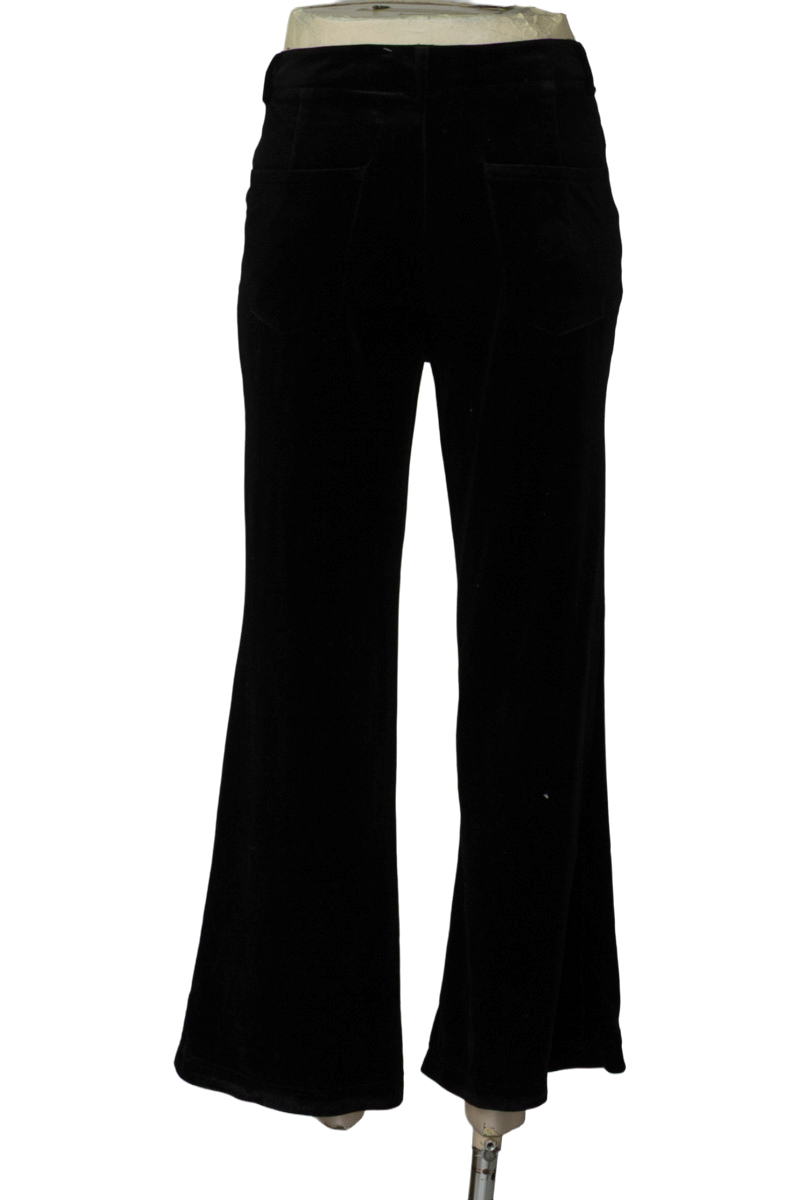 Pantalones color Negro - MNG
