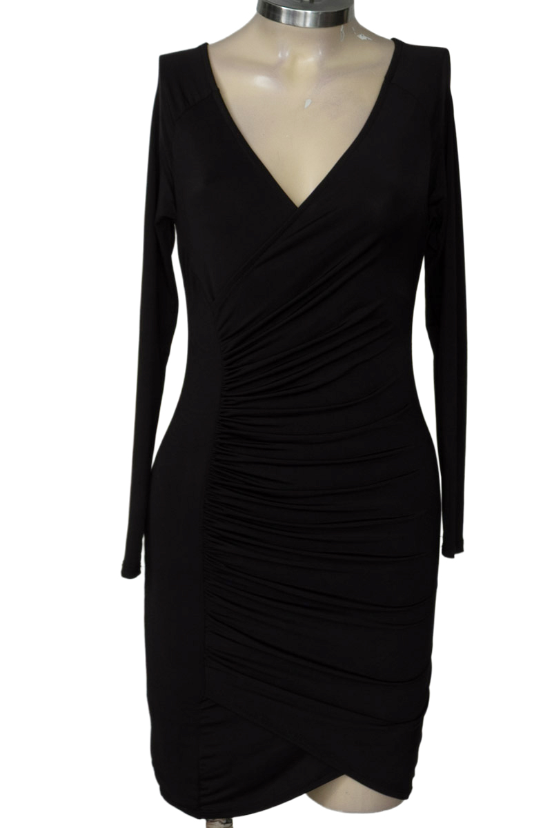 Vestido / Enterizo color Negro - Closeando