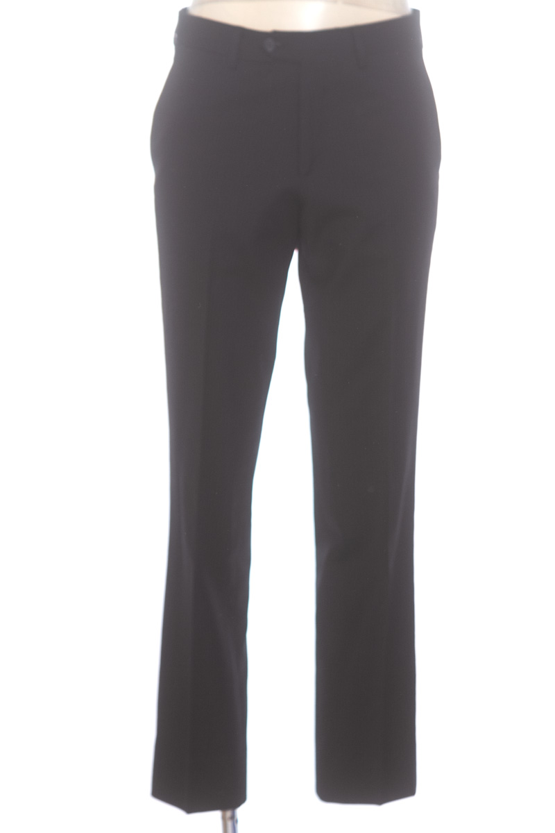 Pantalón color Negro - Arturo Calle