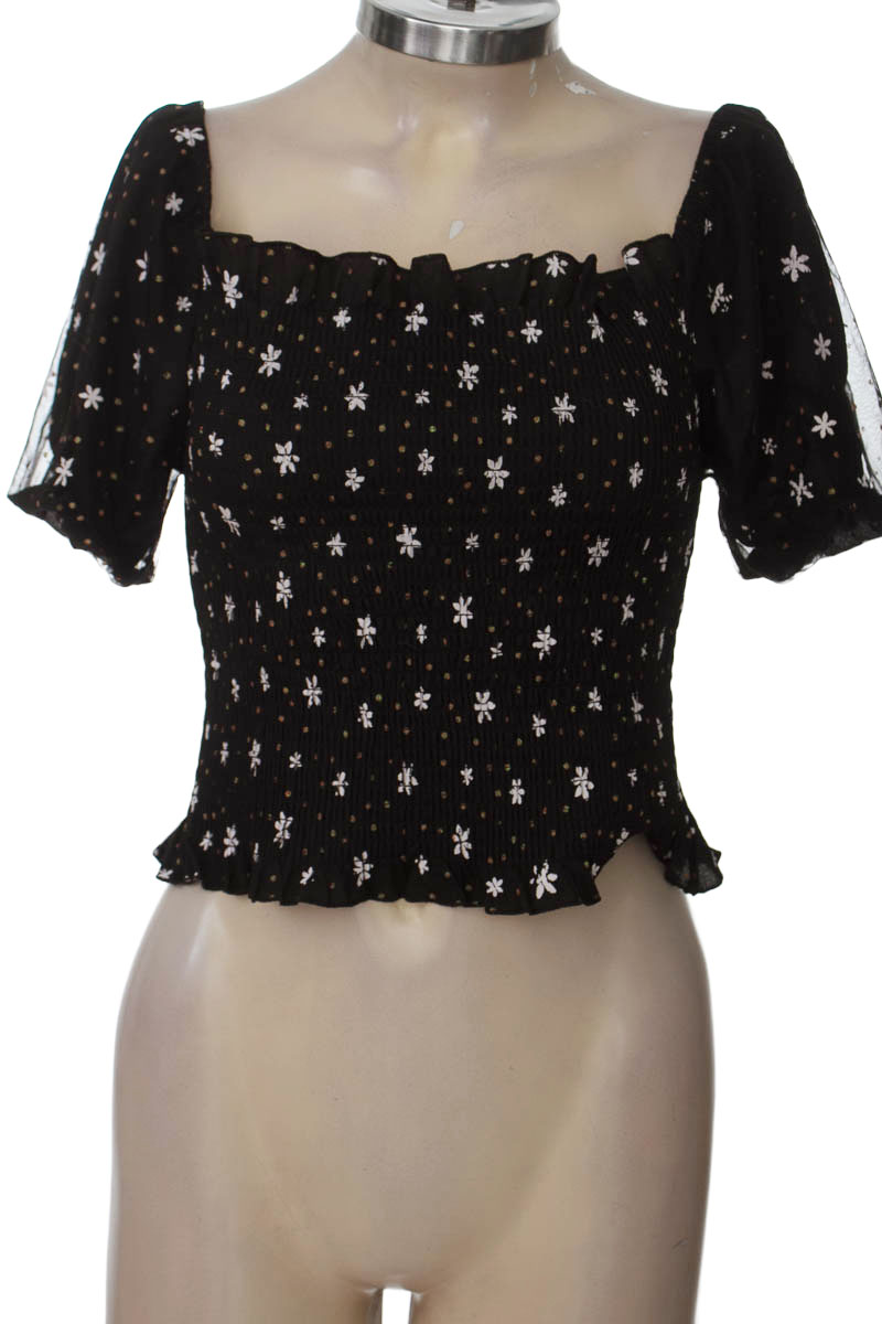 Top / Camiseta color Negro - Fashion Paris