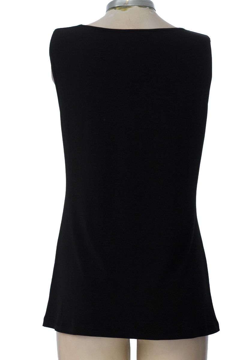 Top / Camiseta color Negro - Grace 