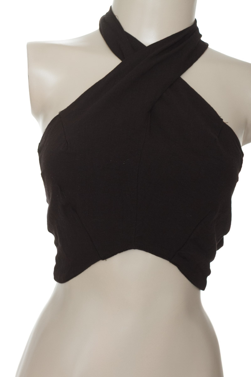 Blusa color Negro - Closeando