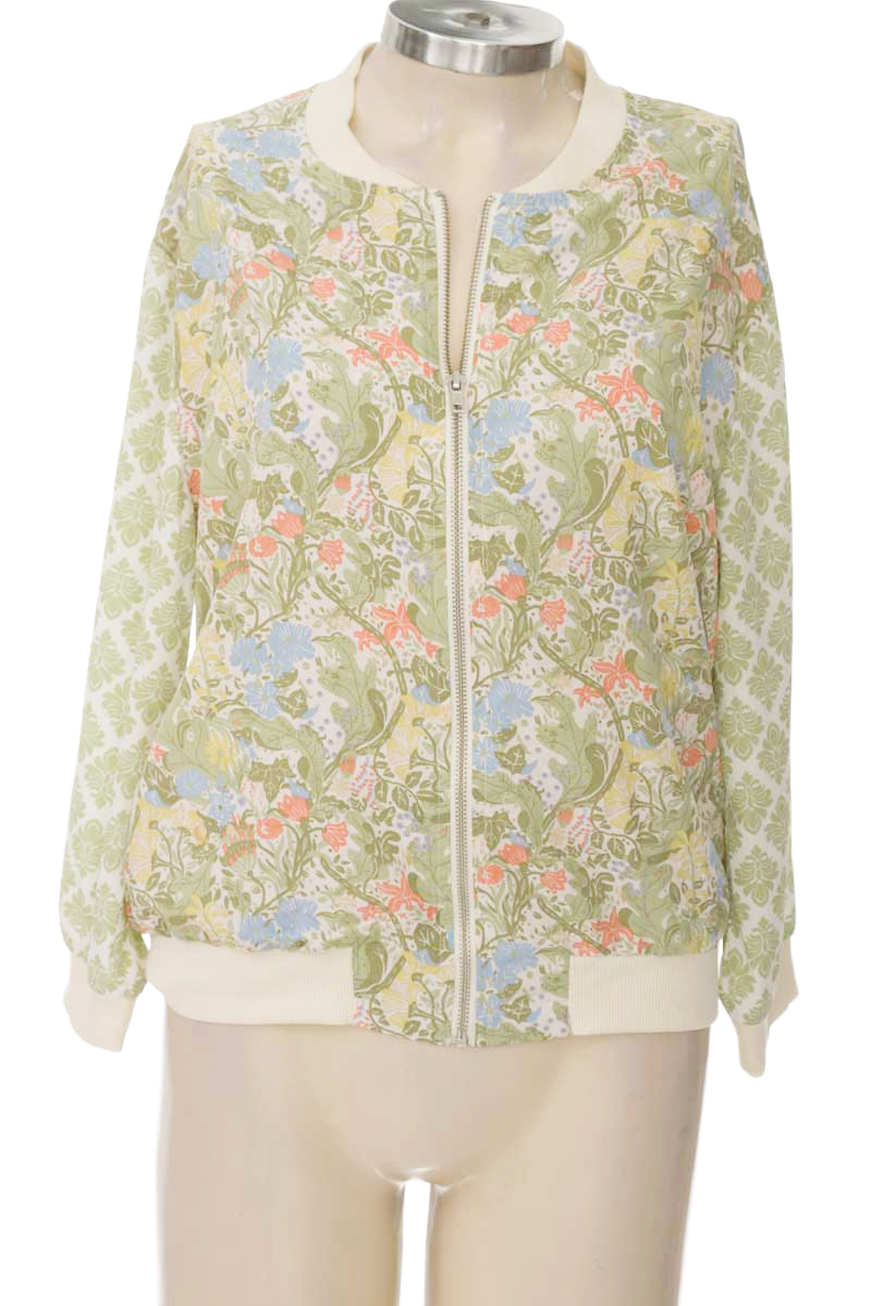 Chaqueta / Abrigo color Verde - Algo Bonito