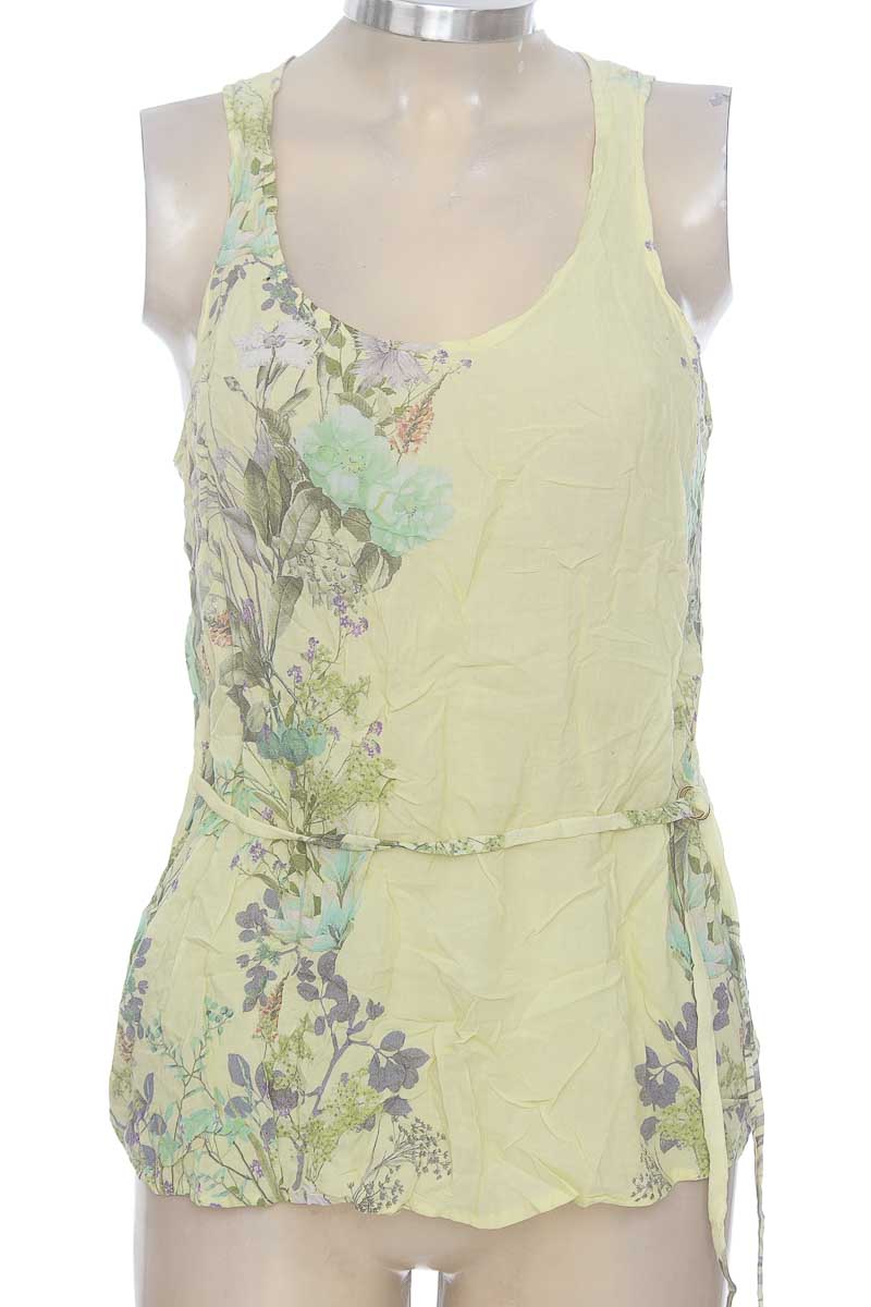 Top / Camiseta color Amarillo - Touche