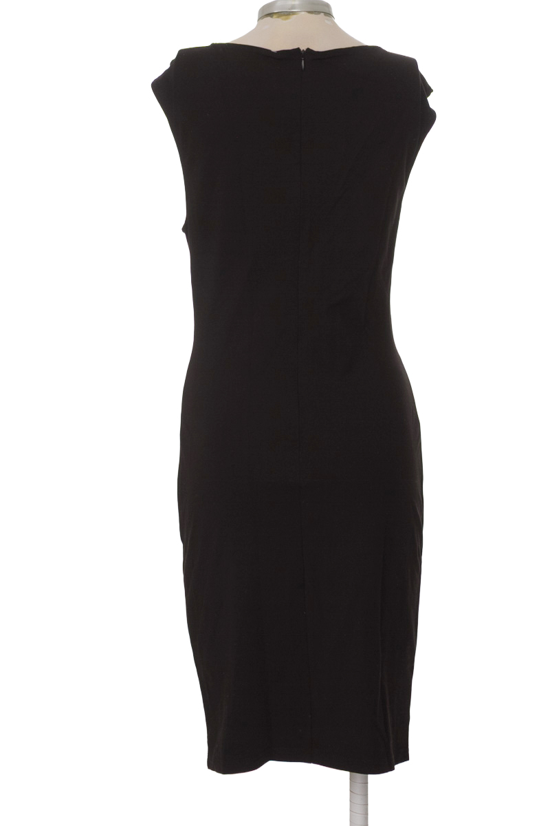 Vestido / Enterizo color Negro - Closeando