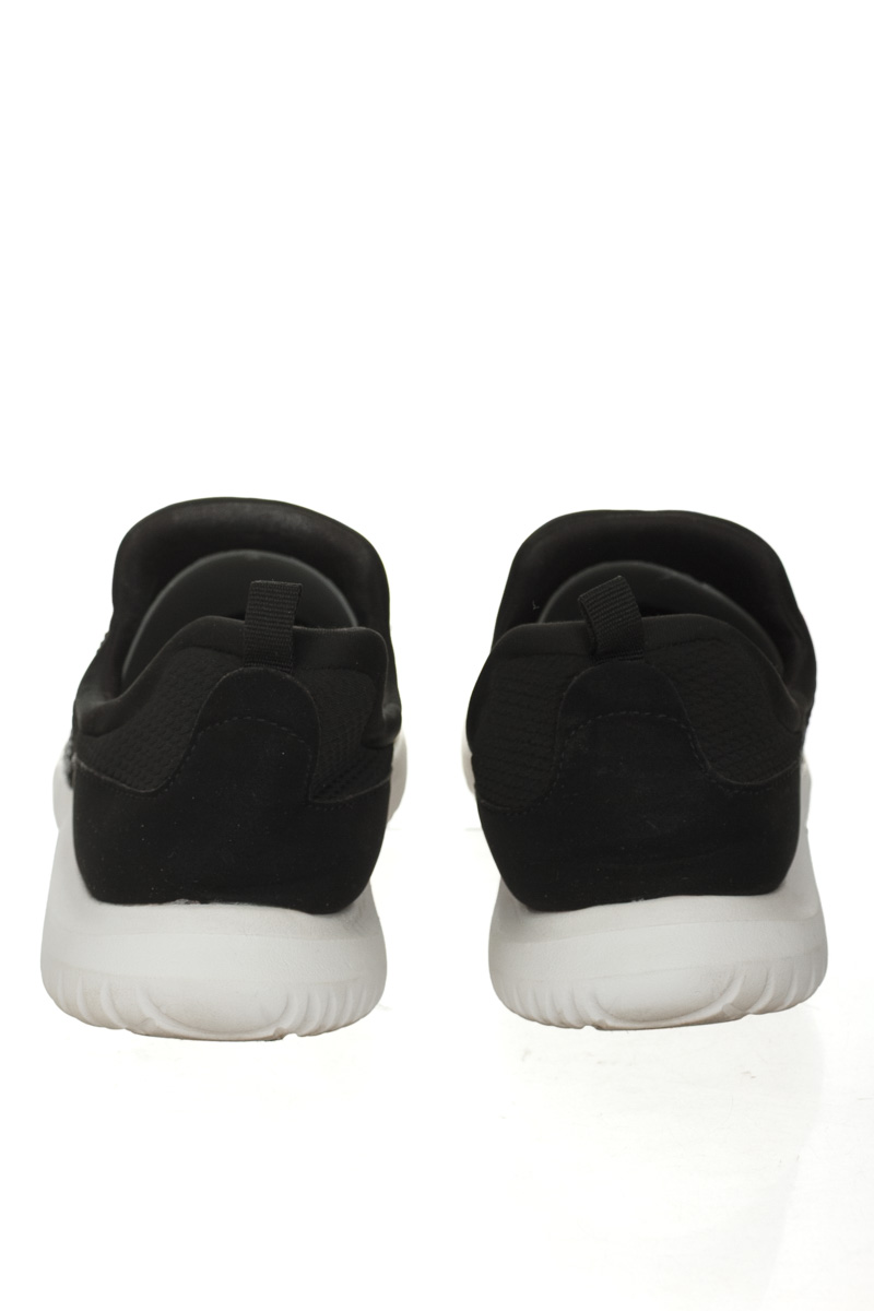 Zapatos color Negro - Clarks