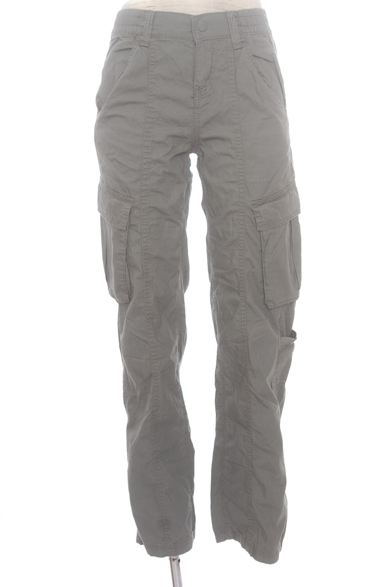Pantalones color Gris - Divided by H&M