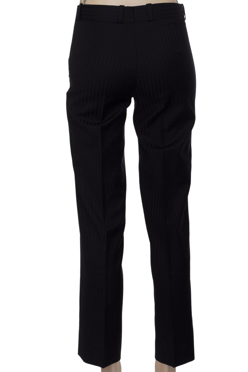 Pantalones color Negro - Closeando