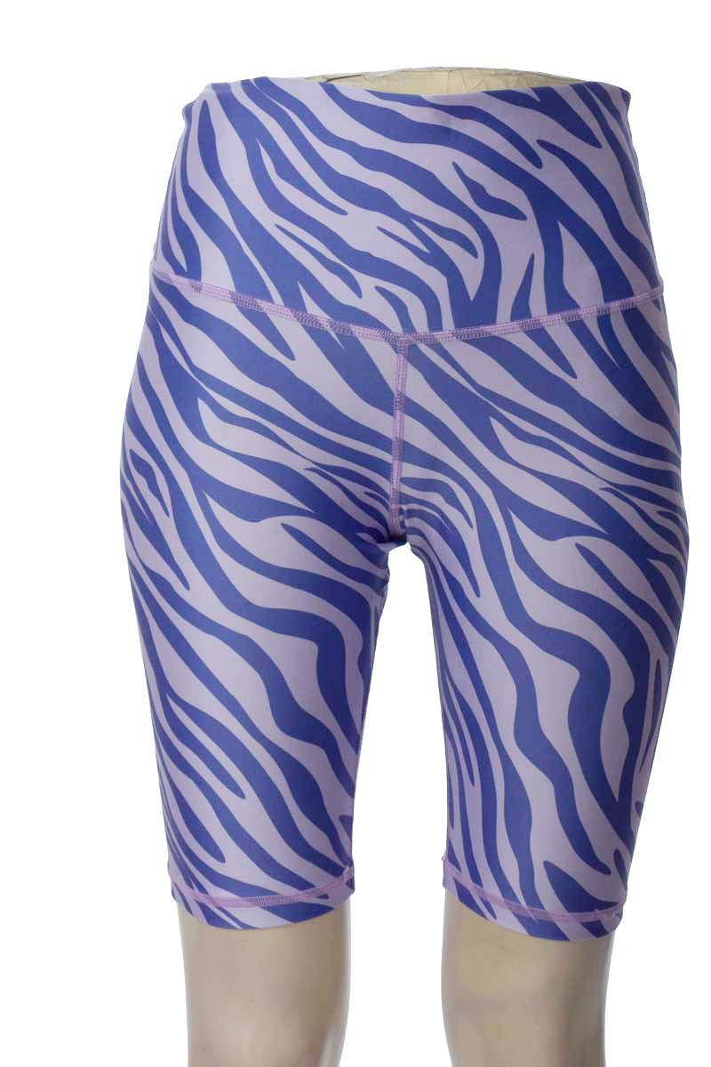 Ropa Deportiva / Salida de Baño color Lila - Closeando