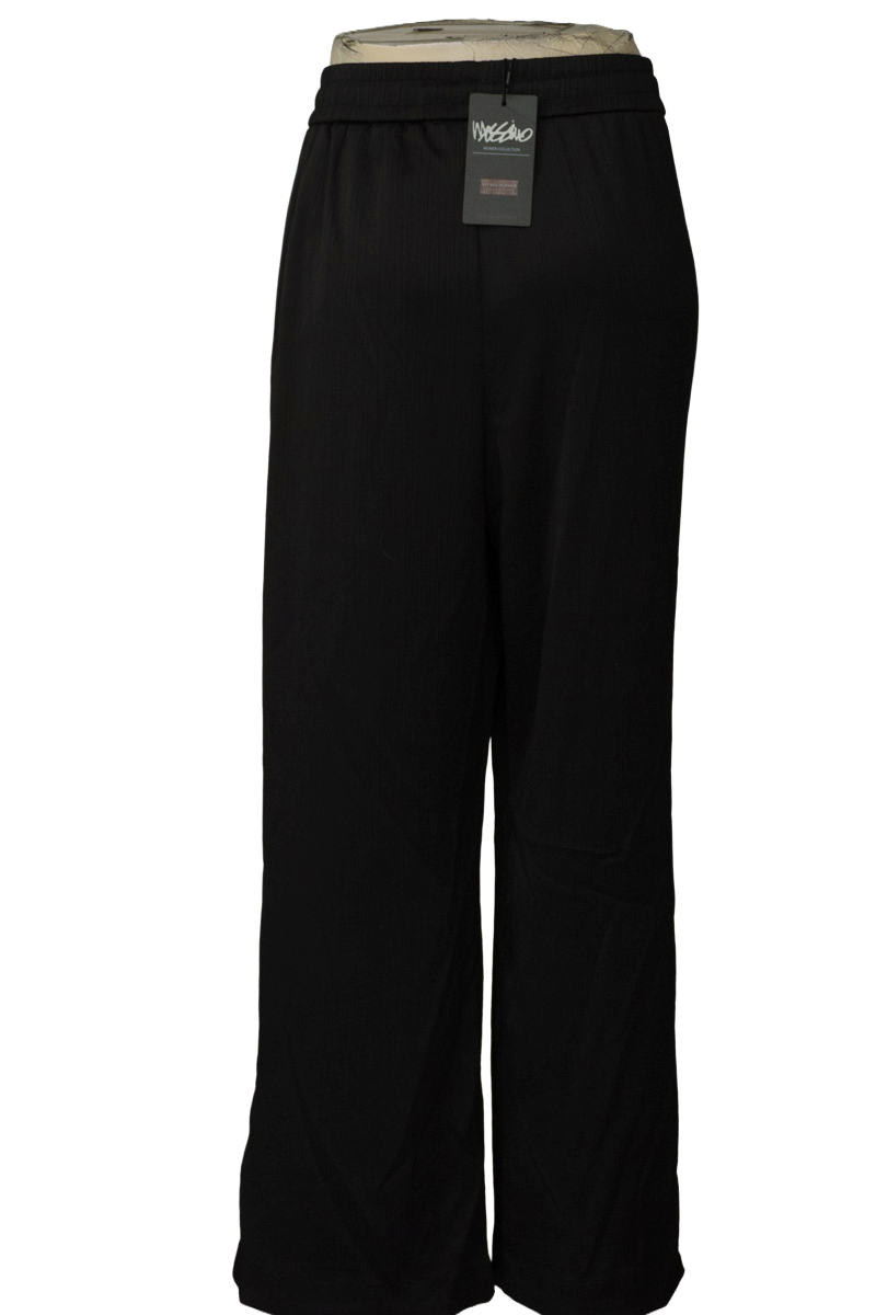 Pantalones color Negro - Mossimo