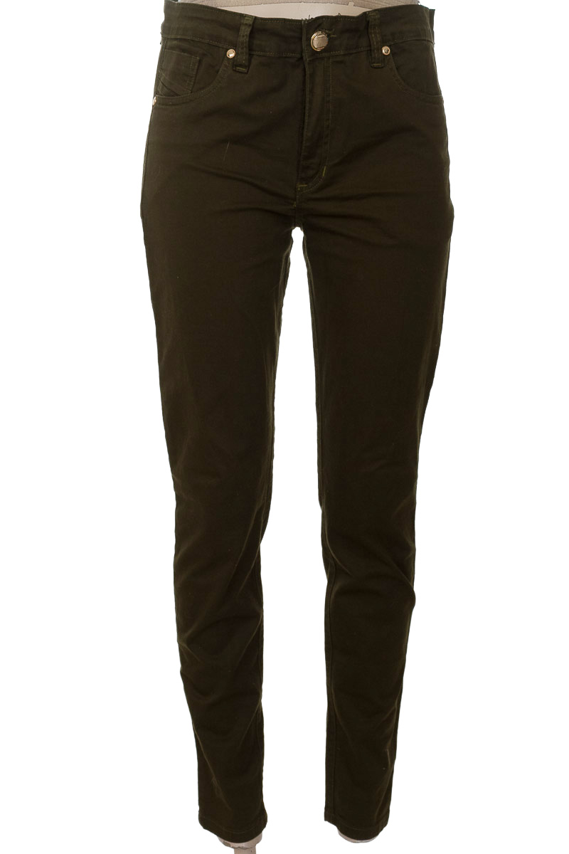 Pantalones color Verde - Closeando