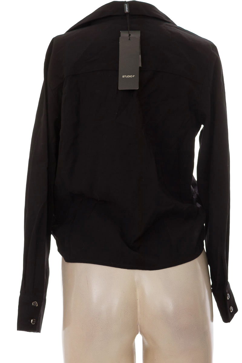 Blusa color Negro - Studio F