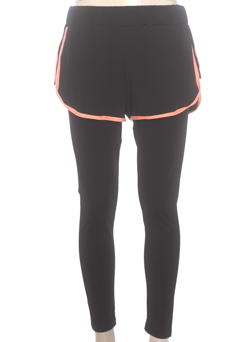 Ropa Deportiva / Salida de Baño color Negro - Lili pink