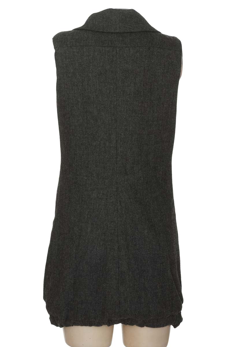 Vestido / Enterizo color Negro - Formula Joven