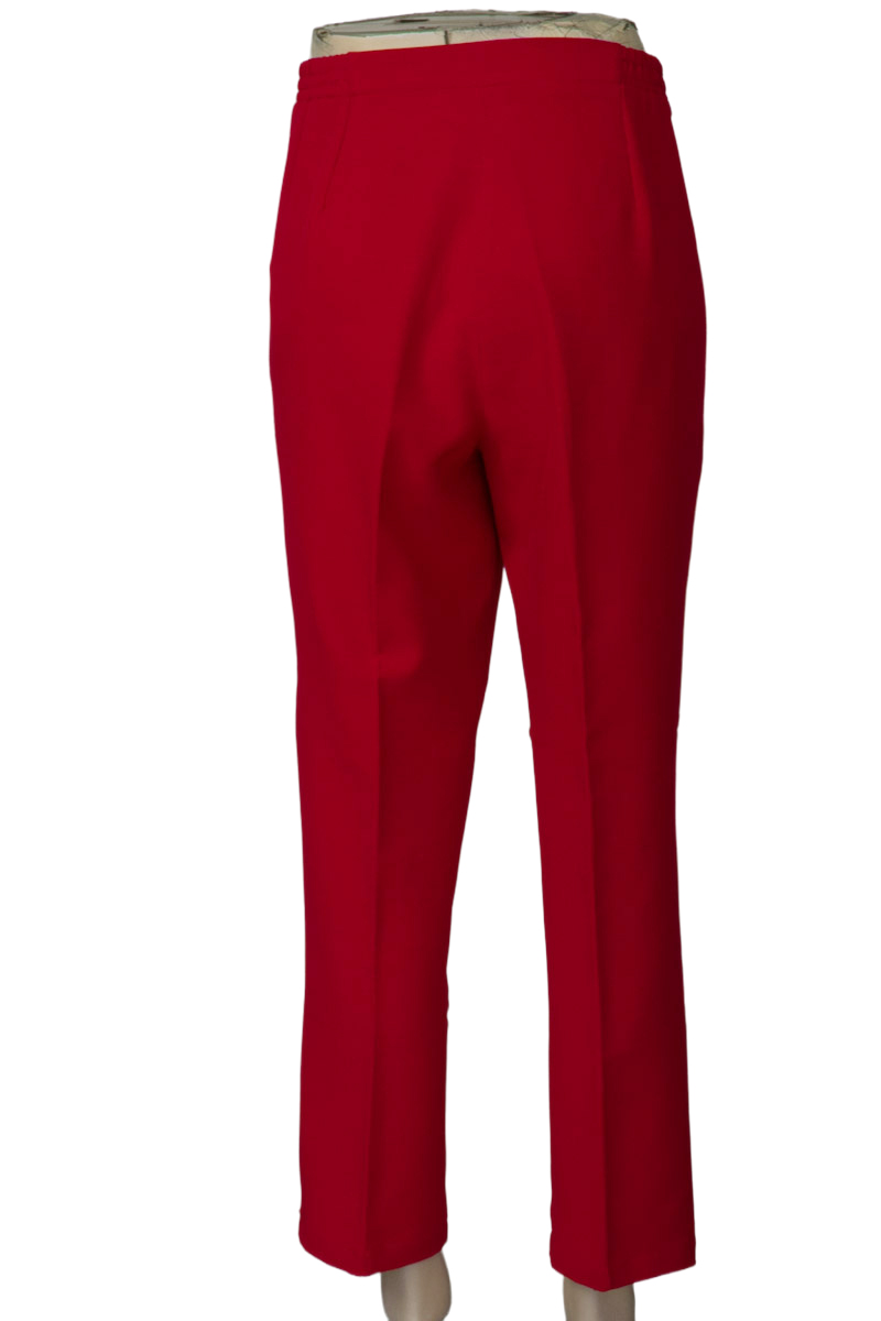 Pantalones color Rojo - Closeando