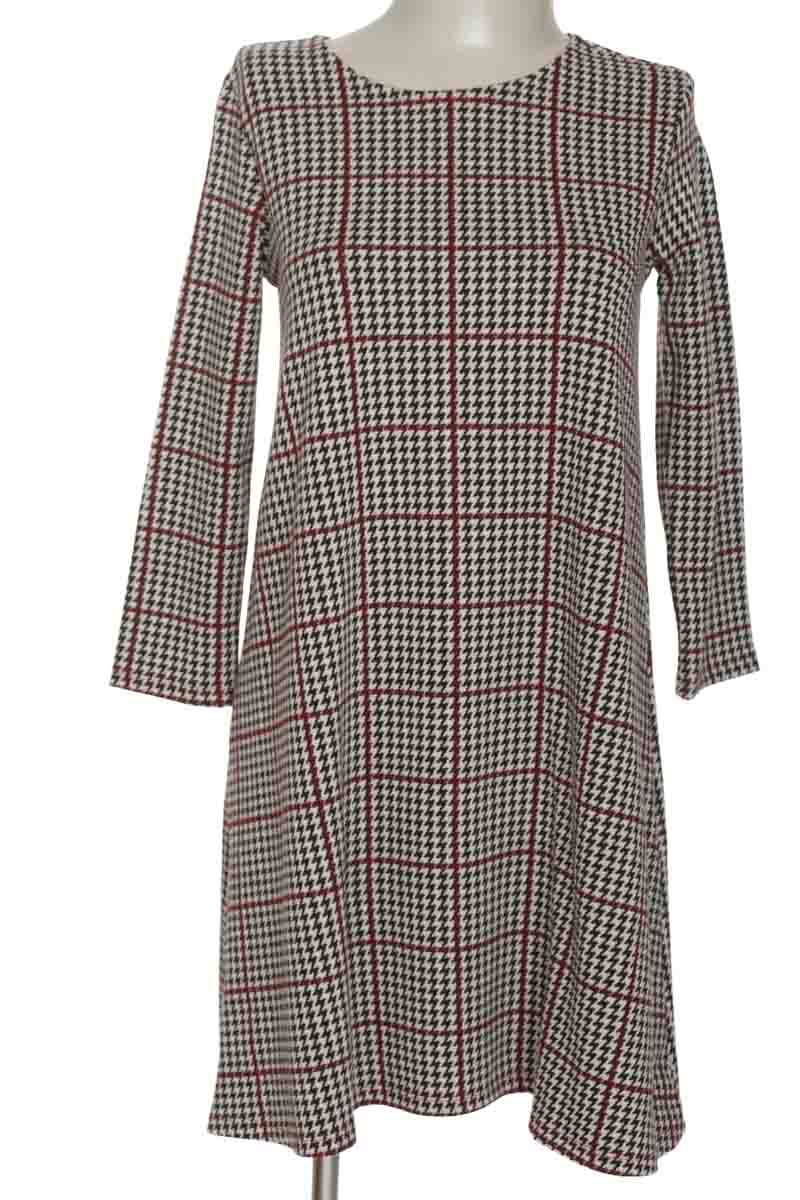 Vestido / Enterizo color Gris - Stradivarius