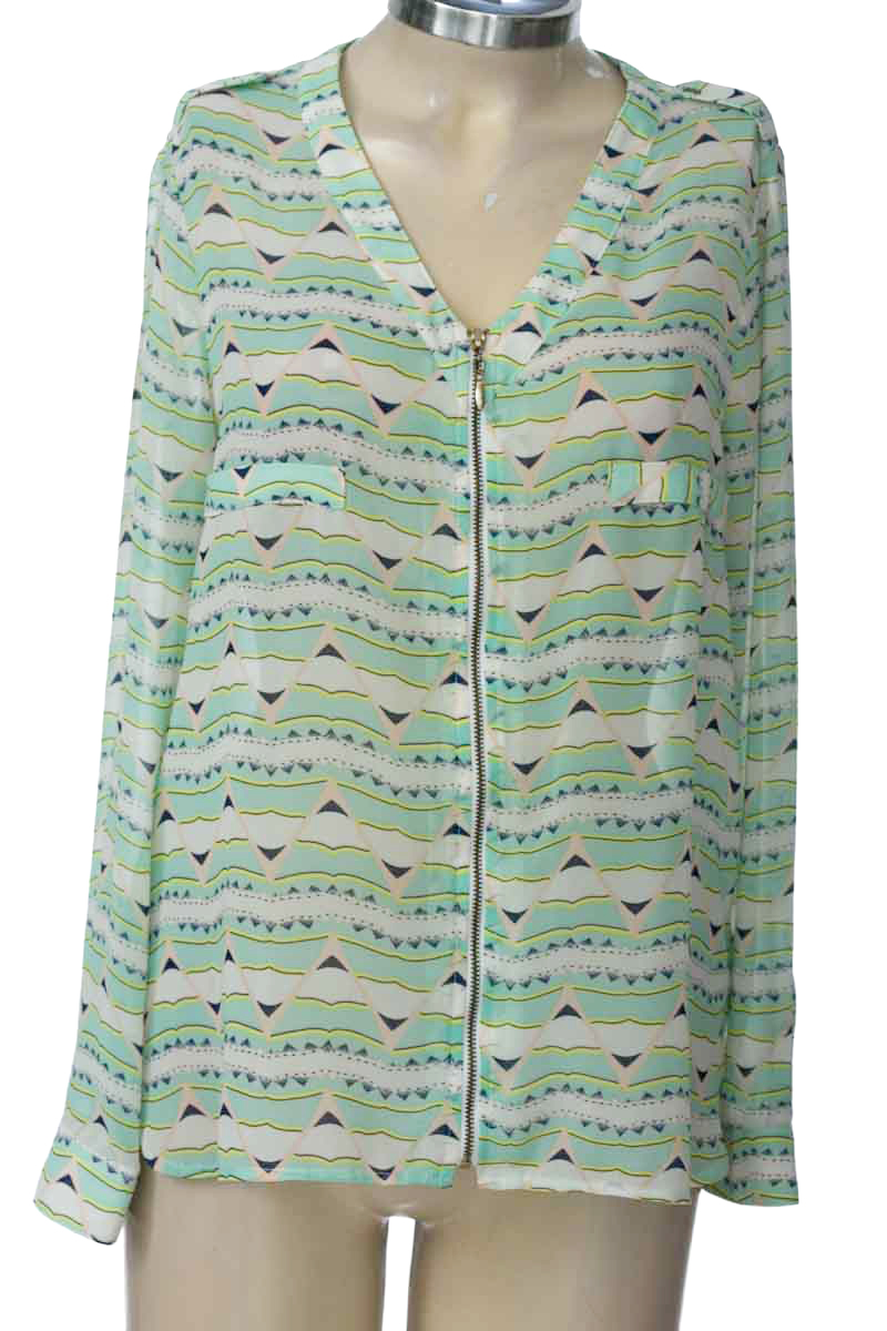 Blusa color Verde - Basement