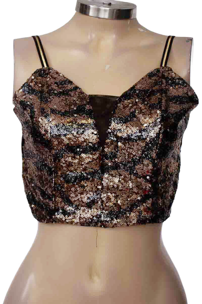 Top / Camiseta color Negro - Coco