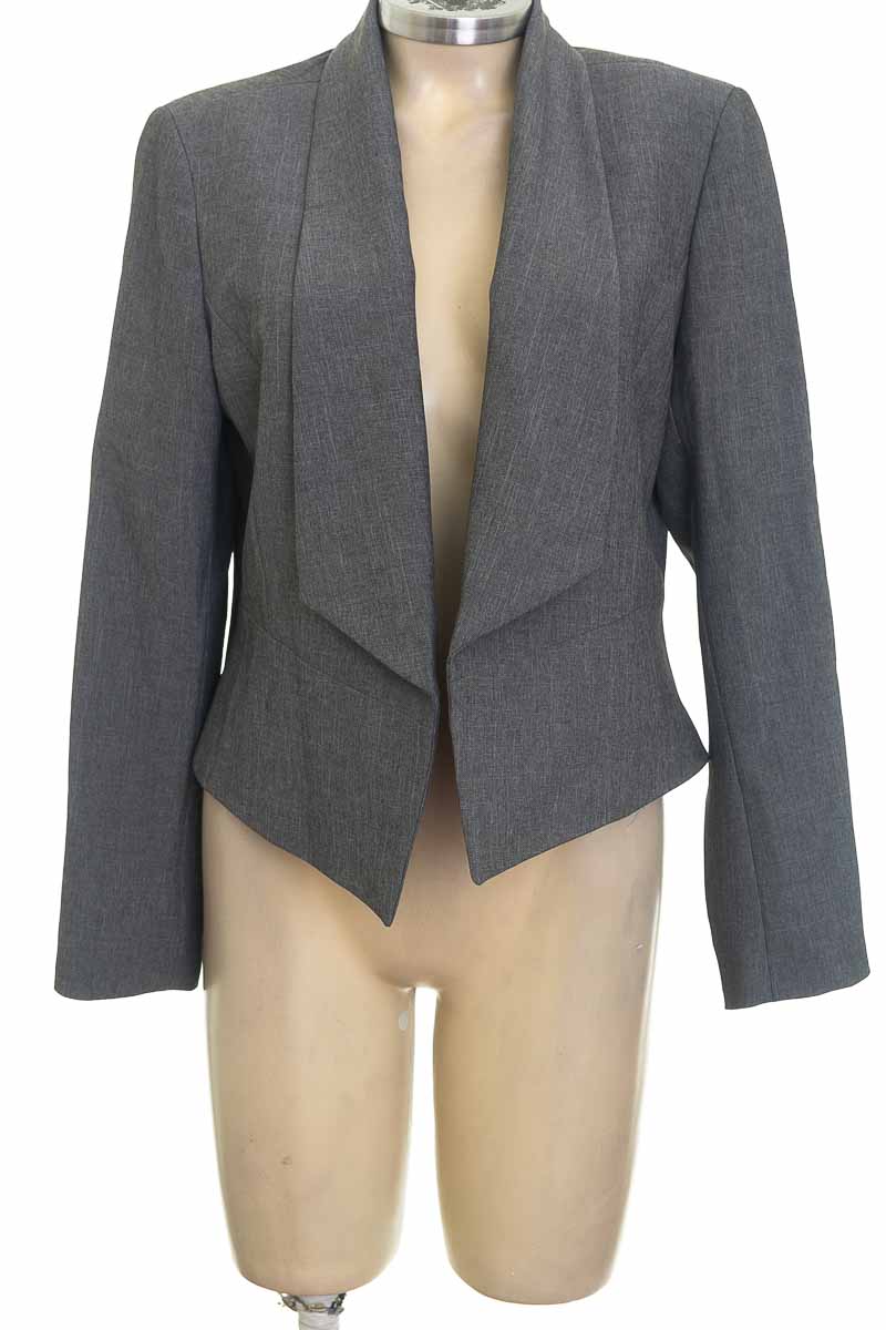 Chaqueta / Abrigo color Gris - Nine West