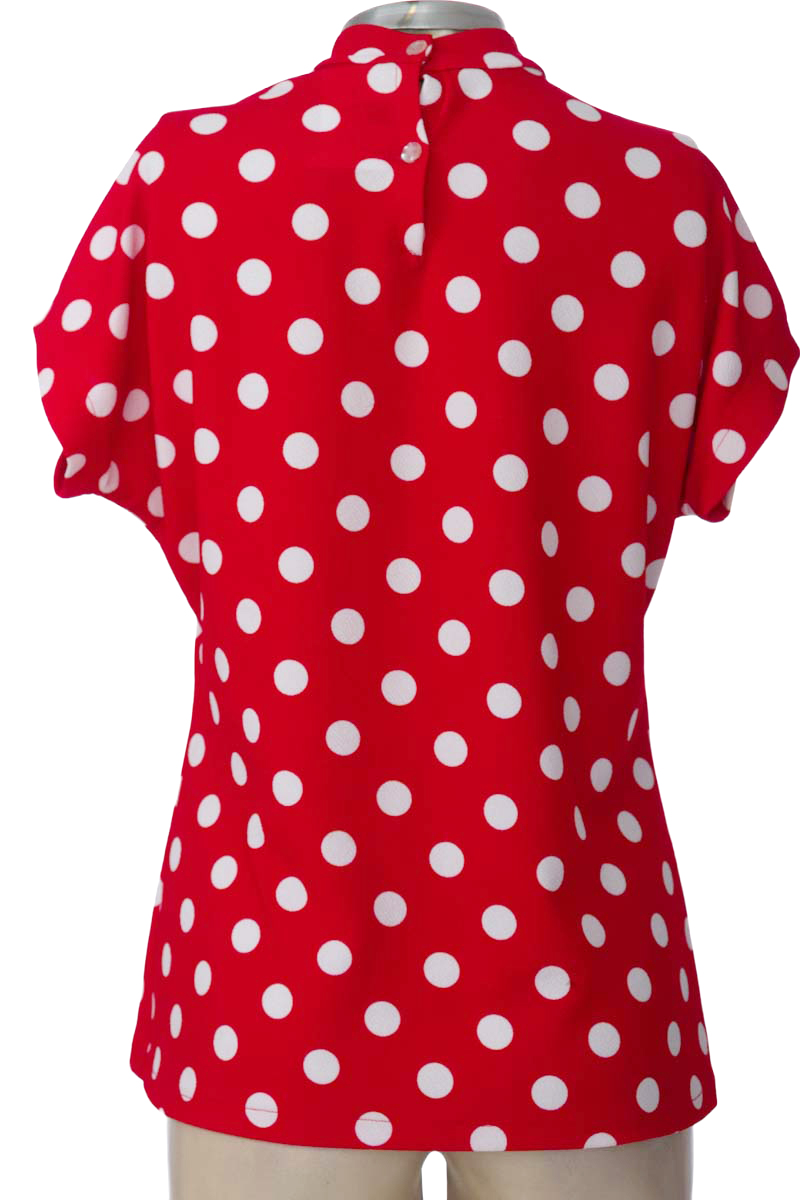 Top / Camiseta color Rojo - Closeando