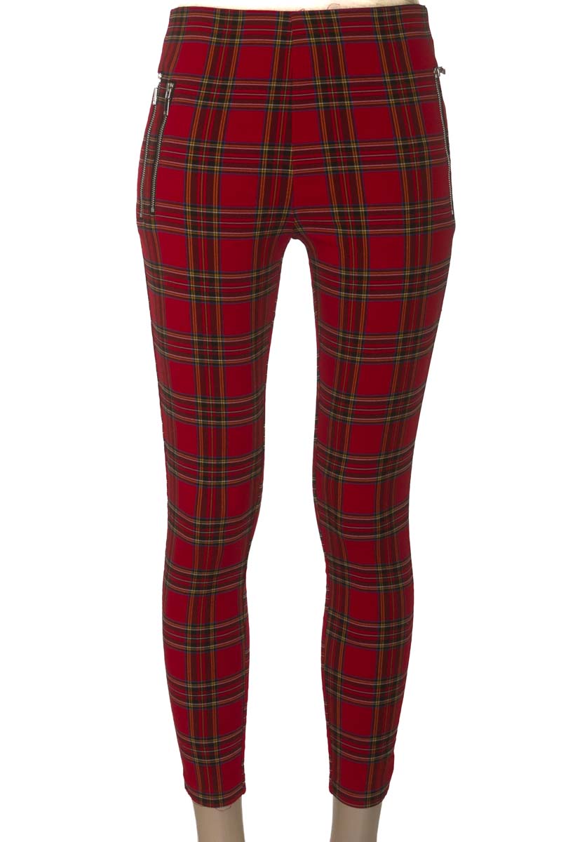 Pantalones color Rojo - Zara