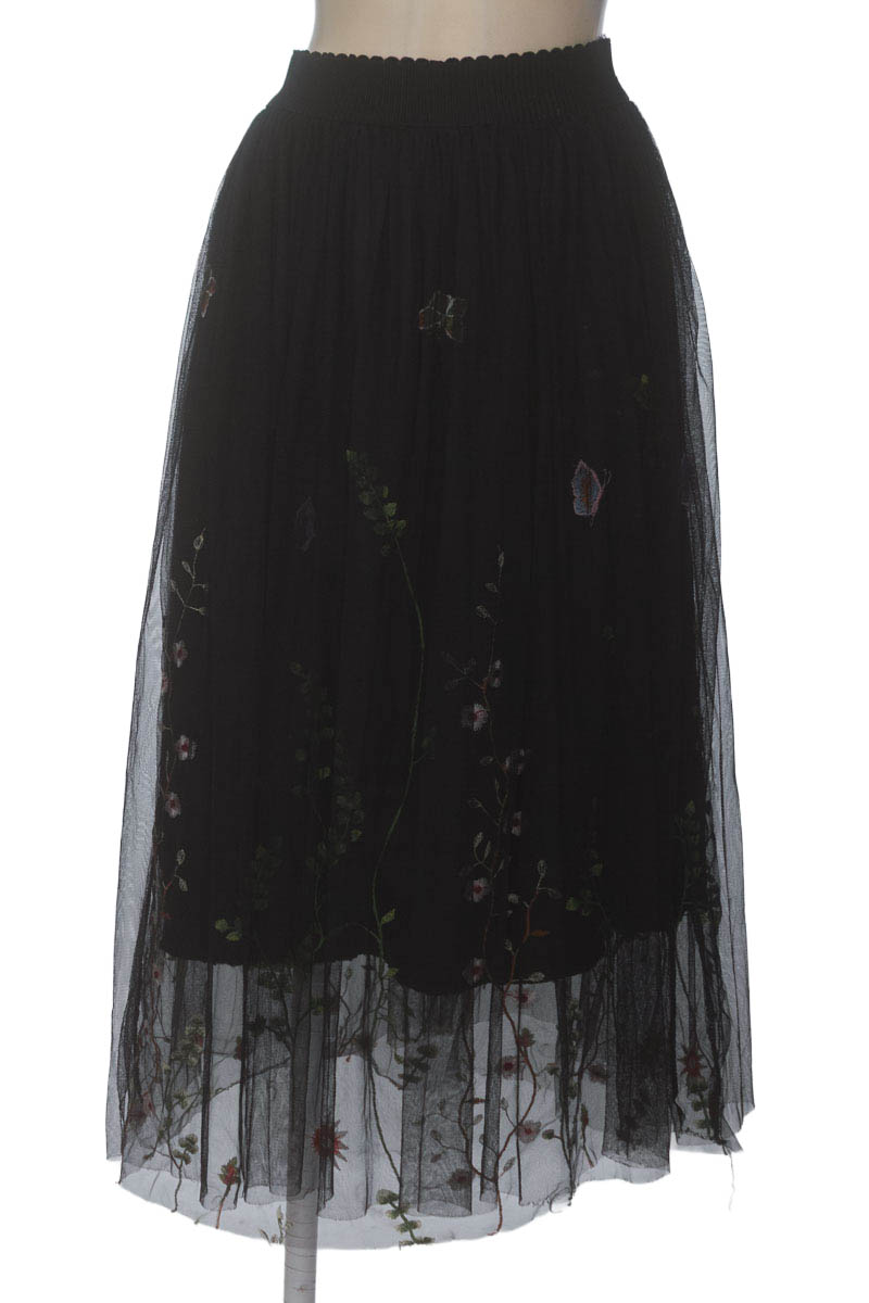 Falda color Negro - SWENDY