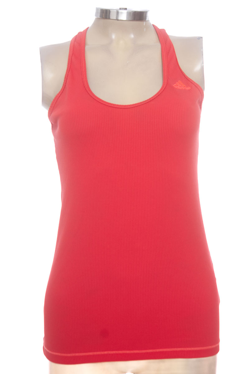 Ropa Deportiva / Salida de Baño color Fucsia - Closeando