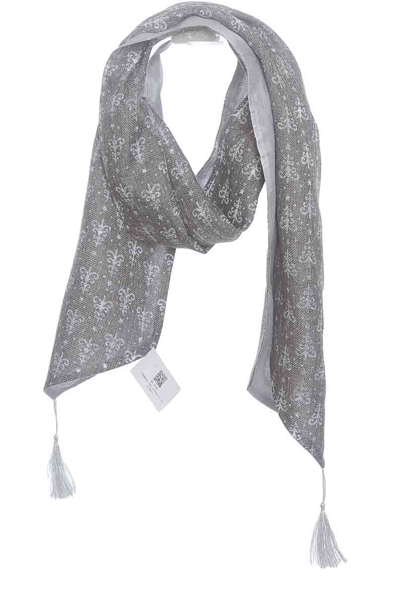 Accesorios color Gris - Closeando