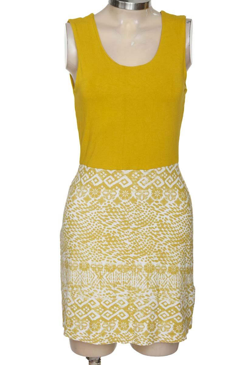 Vestido / Enterizo color Verde - Armi