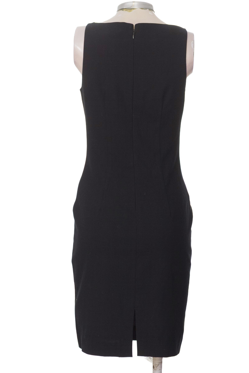 Vestido / Enterizo color Negro - Zara