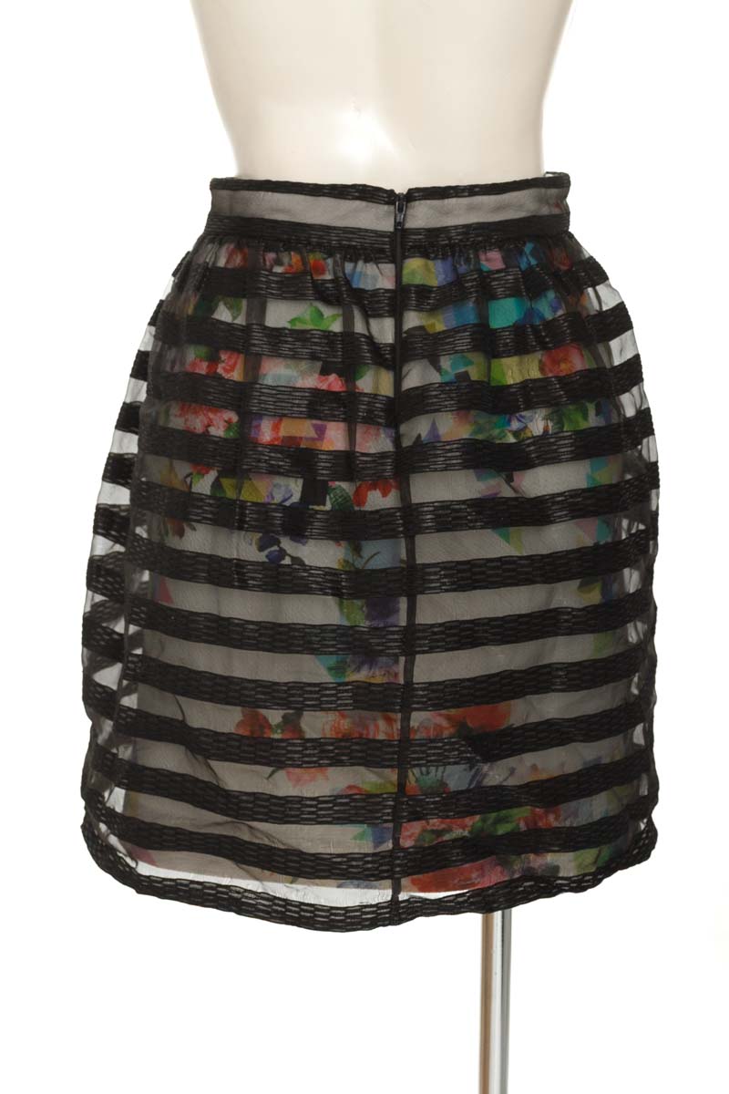 Falda color Negro - NAF NAF