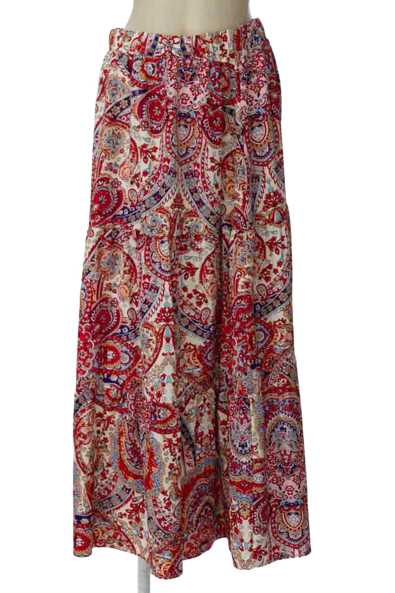 Falda color Estampado - Closeando