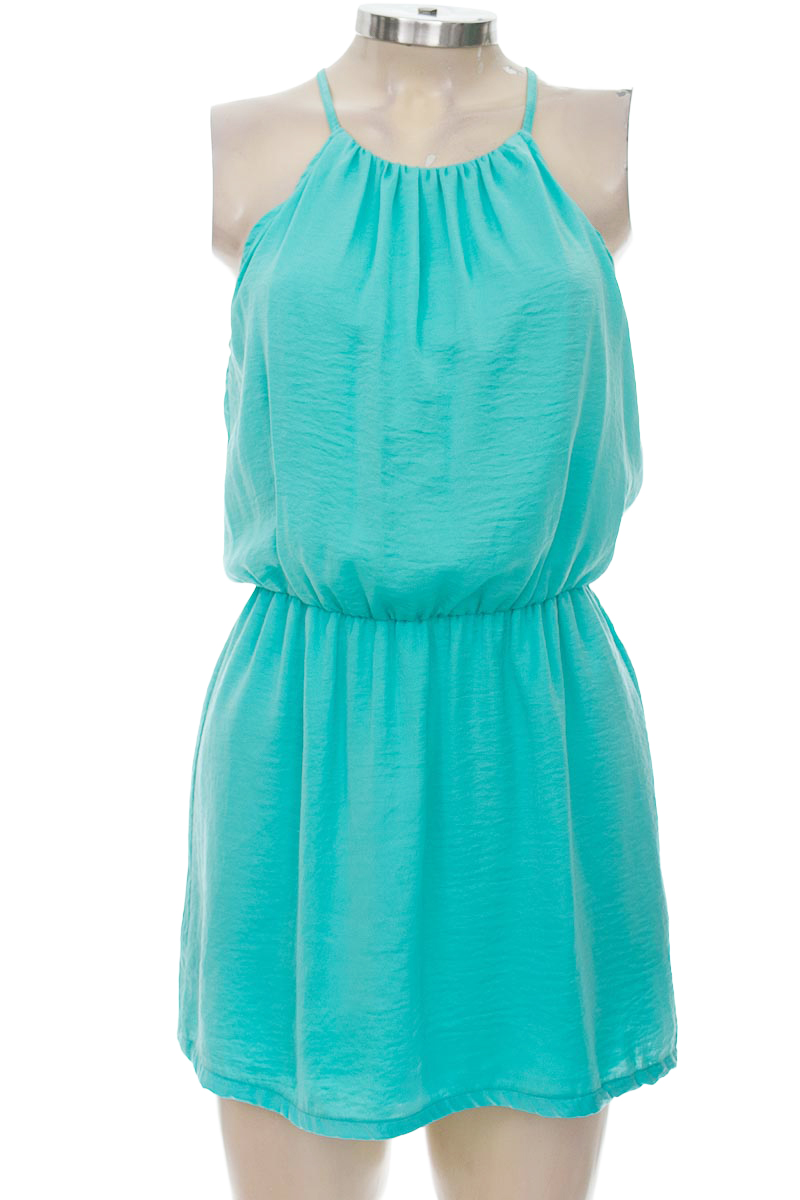 Vestido / Enterizo color Aguamarina - Forever 21