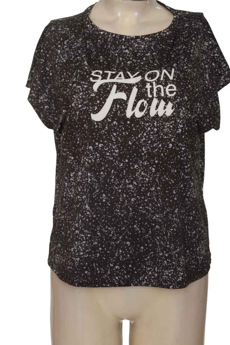 Top / Camiseta color Negro - PATPRIMO